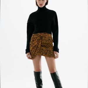 Brand new with tags! Zara chiffon mini skirt